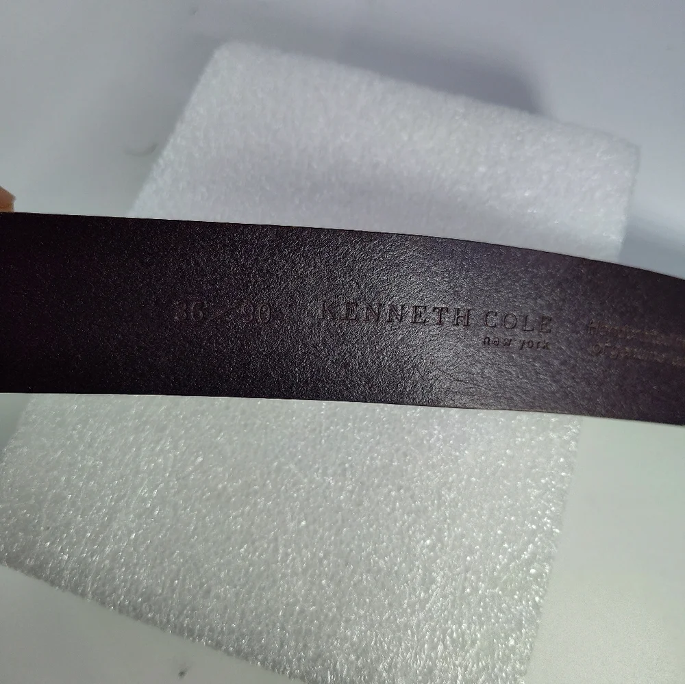 Kenneth Cole Mens Sz 36 /90 Brown Genuine Leather Belt Silver Brass Buckle Logo